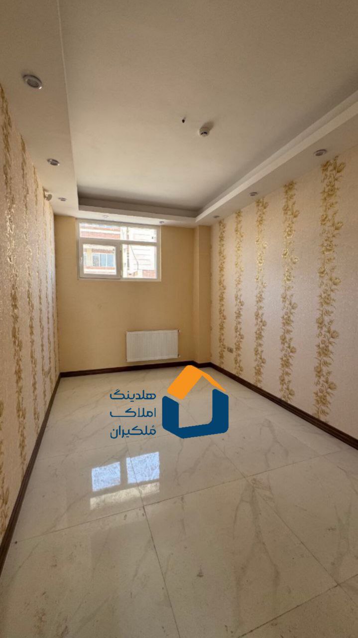 حیاط دوبلکس در هشتگرد