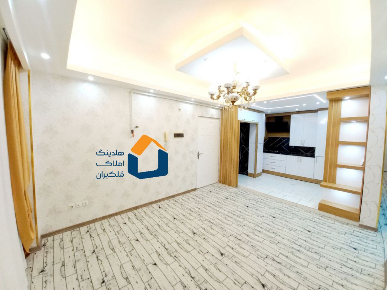 واحدآپارتمانی فاز۳ مجتمع بنفشه ۱