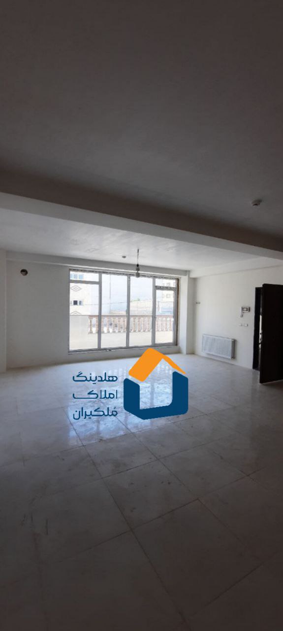 حیاط ویلایی در فاز۲